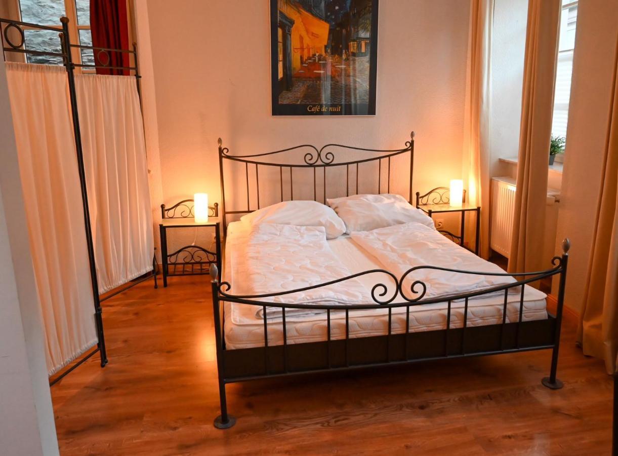 Haus Weihertor Traben-Trarbach Esterno foto